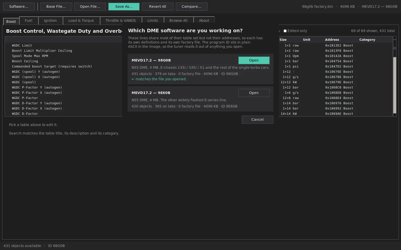 Software version picker listing the supported calibrations with object and file counts